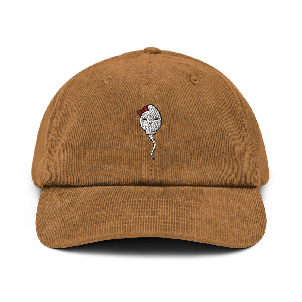 Hat with adjustable buckle for perfect fit